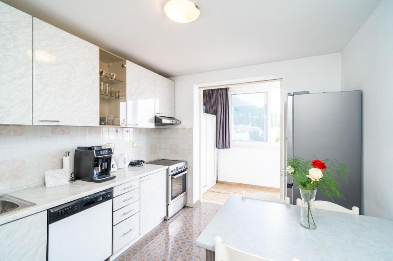 Apartment Vido- 1-Bedroom Apartment With Loggia 두브로브니크 외부 사진