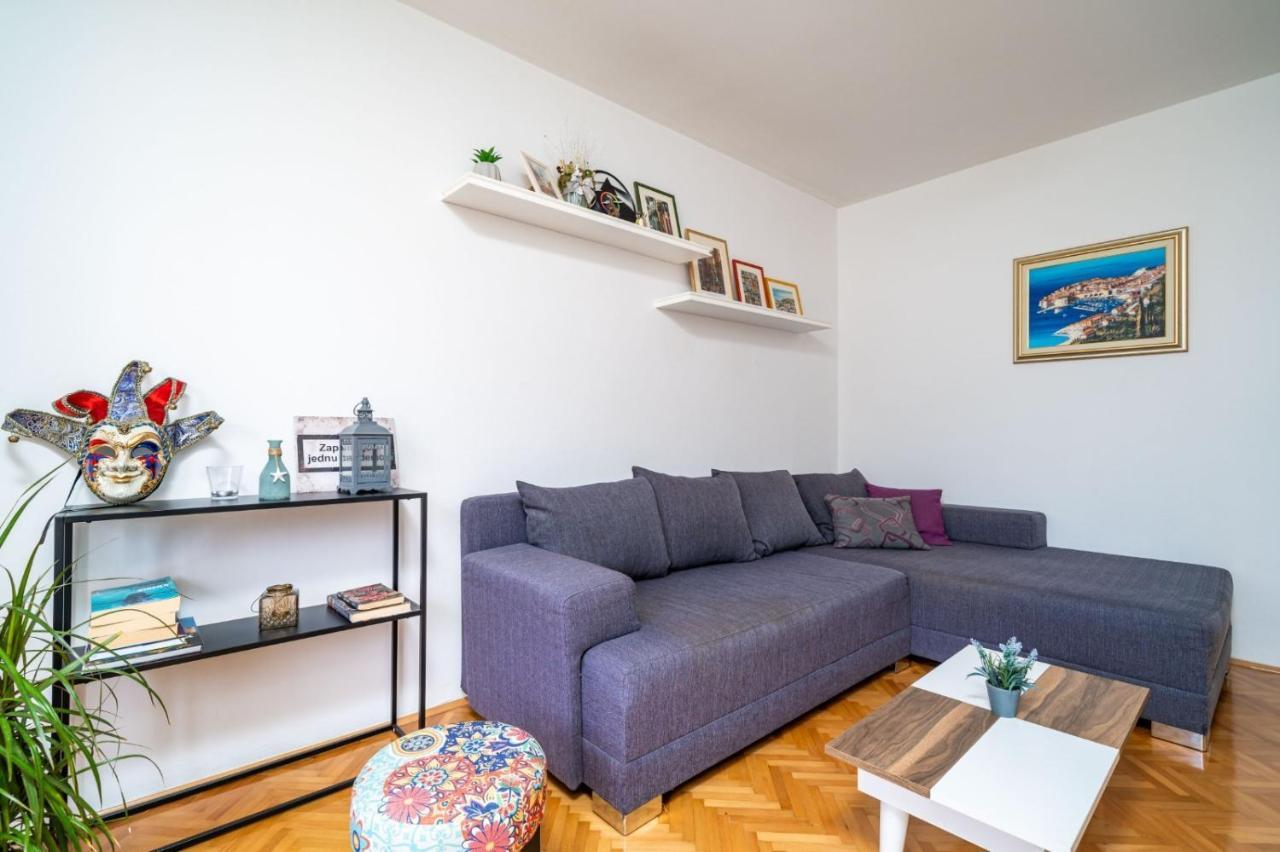 Apartment Vido- 1-Bedroom Apartment With Loggia 두브로브니크 외부 사진