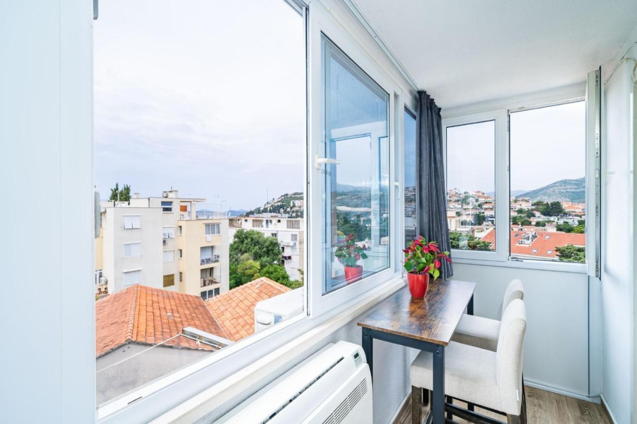 Apartment Vido- 1-Bedroom Apartment With Loggia 두브로브니크 외부 사진