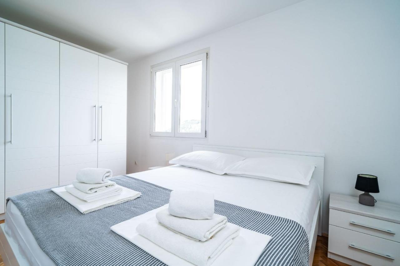 Apartment Vido- 1-Bedroom Apartment With Loggia 두브로브니크 외부 사진