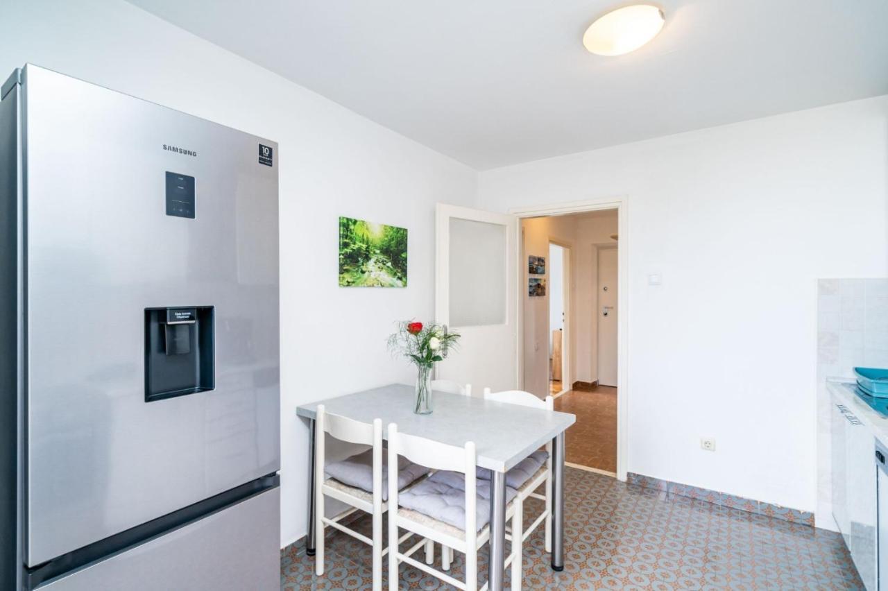 Apartment Vido- 1-Bedroom Apartment With Loggia 두브로브니크 외부 사진